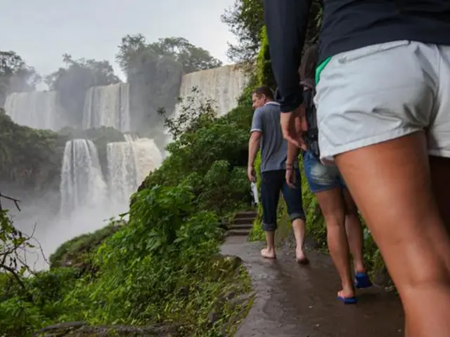 Buenos Aires to Rio de Janeiro: Falls & Footy