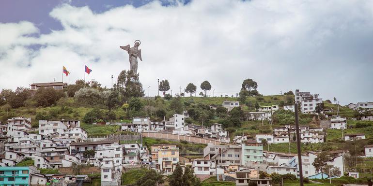 Quito to Lima: Surf Towns & Hot Springs