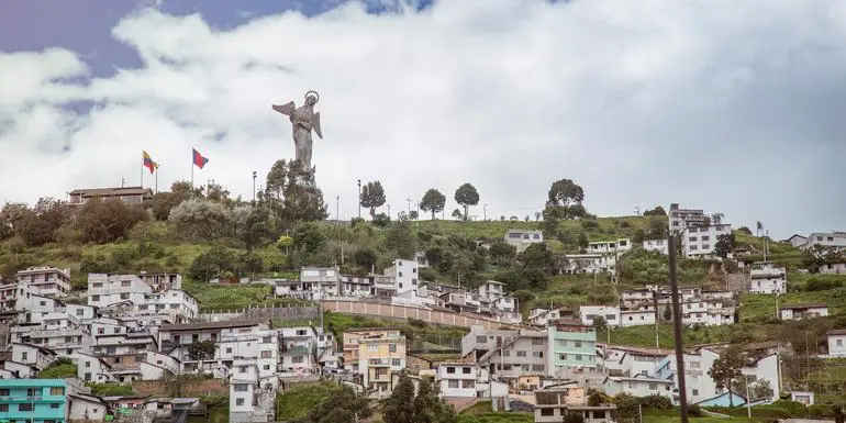 Quito to Lima: Surf Towns & Hot Springs