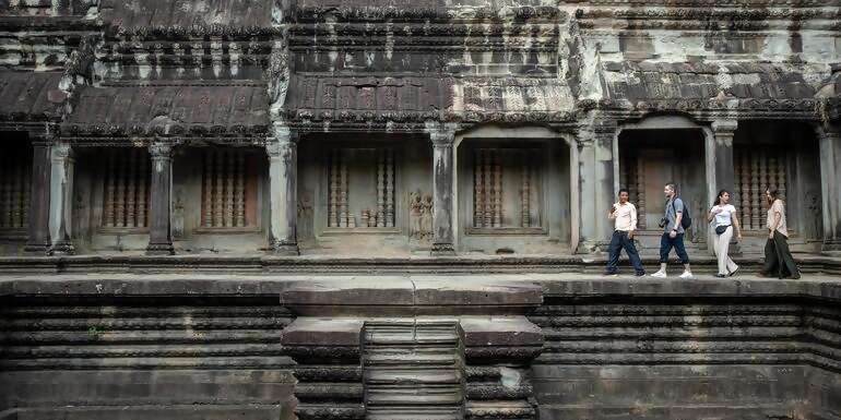 Southeast Asia Discovery: Seasides and Street Food