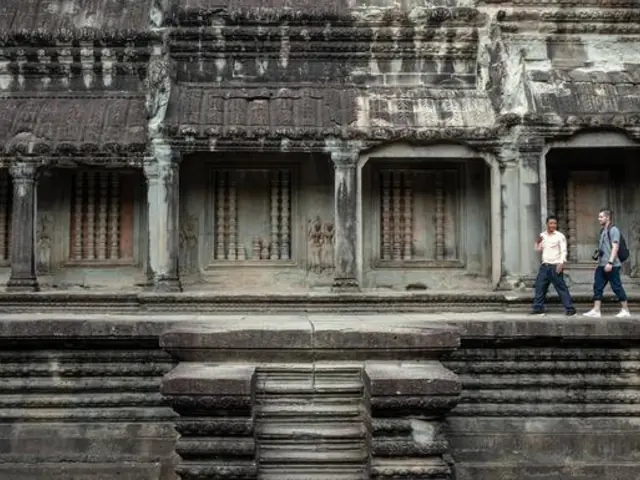 Southeast Asia Discovery: Seasides and Street Food