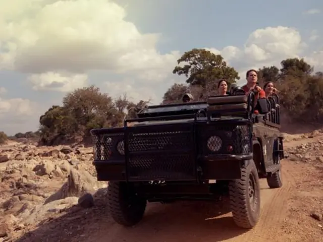 Journeys: Explore Kruger & Victoria Falls