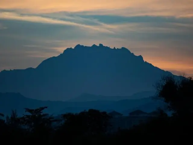 Trek Mt Kinabalu
