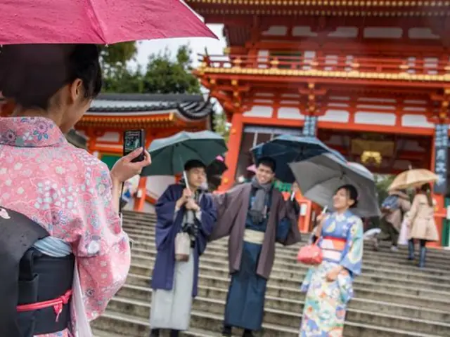 Japan: Tokyo Nights & Kyoto Temples