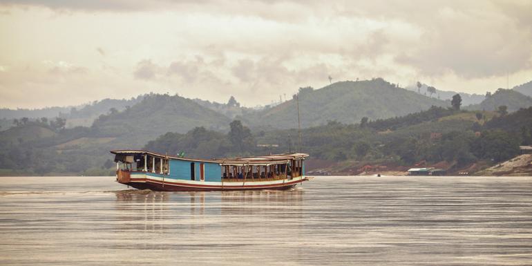 Laos: Sunrises & Street Food