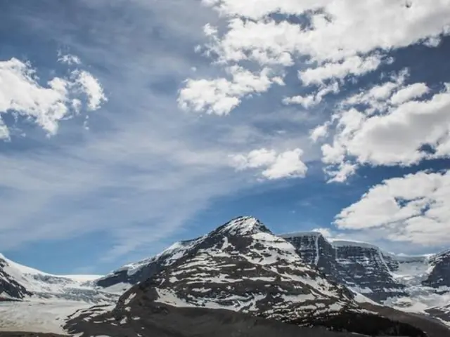 Vancouver Island & Northern Rockies