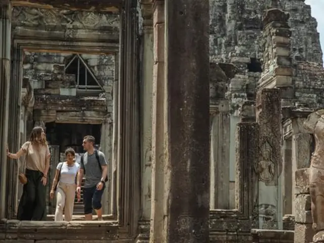 Southeast Asia: Northern Hilltribe Trekking & Beach Vibes