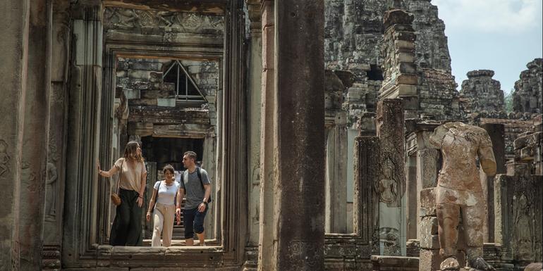 Southeast Asia: Northern Hilltribe Trekking & Beach Vibes