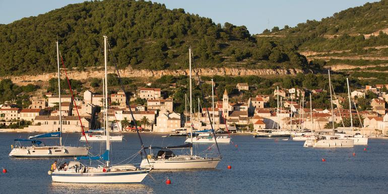 Sailing Croatia to Italy