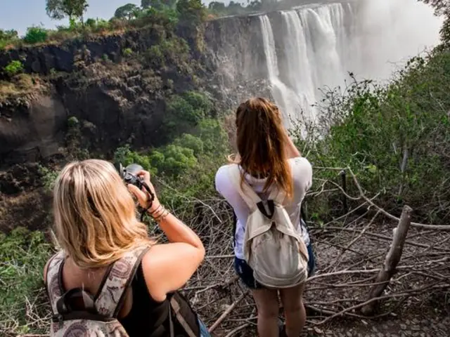 Southern Africa Family Journey: In Search of the Big Five