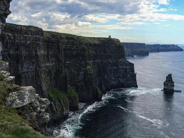 Journeys: Iconic Ireland
