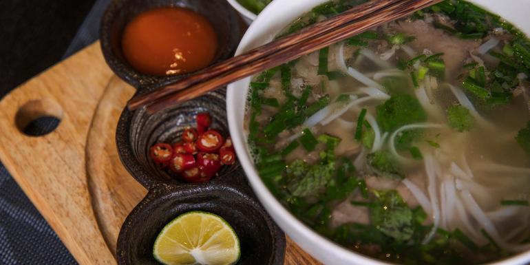 Hanoi Day Tour: Vietnamese Foodie Tour and Cooking Class (half day)