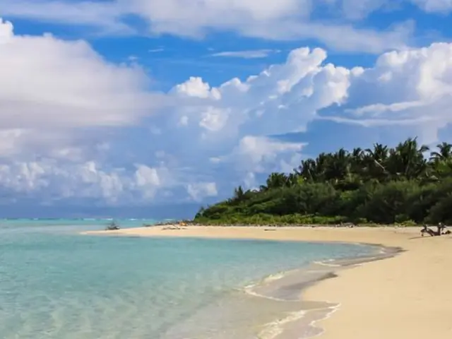 Sri Lanka with Maldives Cruise: Spice Gardens & Seasides