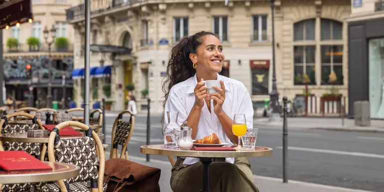 Paris to Budapest: Famous Sites & Tasty Bites