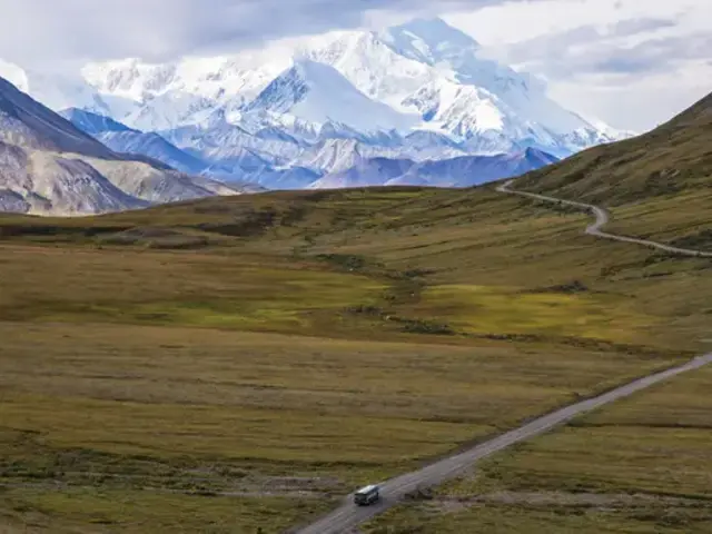 Hike Alaska: Glaciers and Denali