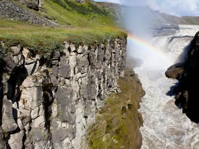 Best of Iceland: Golden Circle & Snæfellsnes Peninsula
