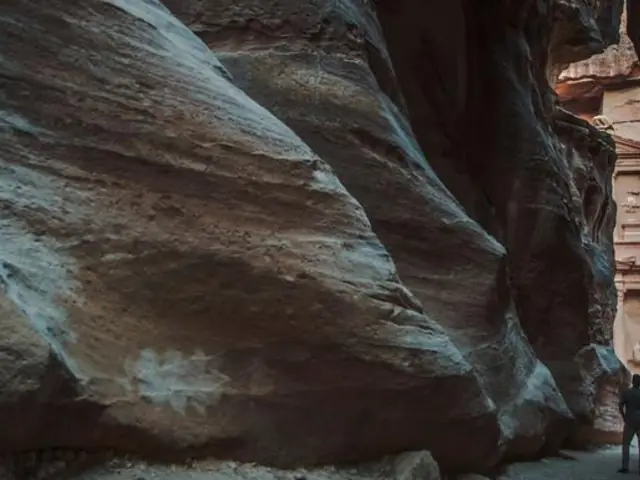 Jordan: Petra, Wadi Rum & the Life of the Bedouin