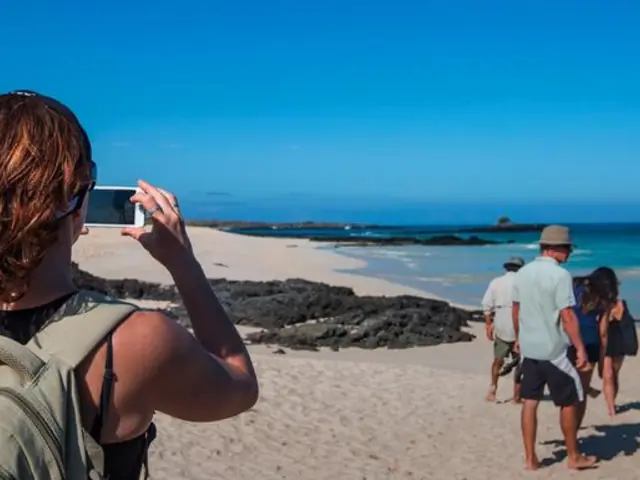 Ecuador: Volcanoes, the Amazon & the Galápagos Islands