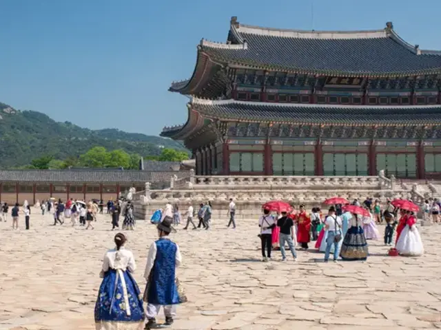 Essential Korea