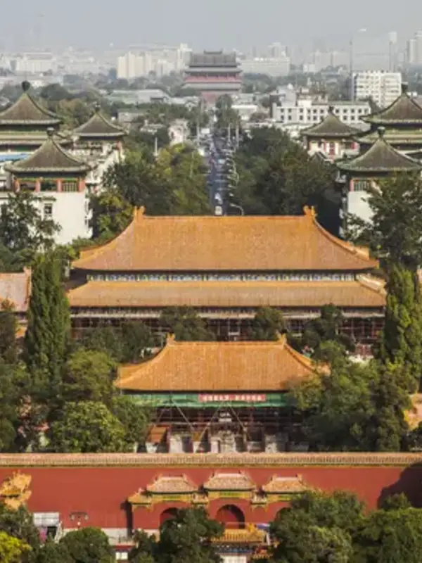 China: Big Cities & Iconic Culture