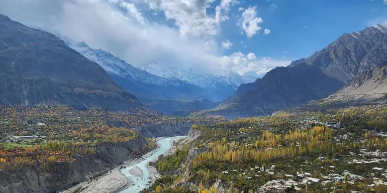 Best of Pakistan: Lahore, Islamabad & Passu Glacier
