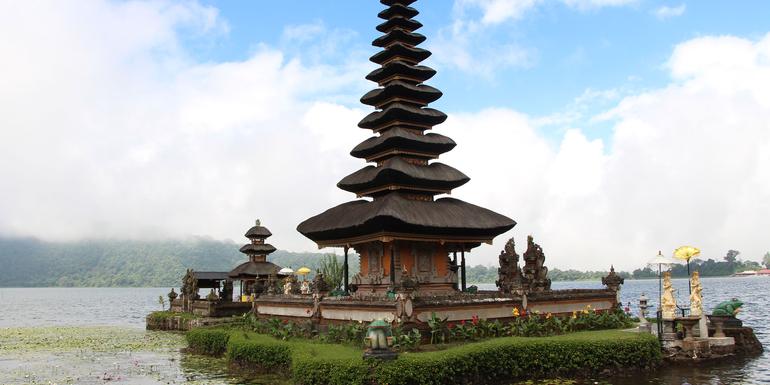 Indonesia: Sumatra, Java & Bali