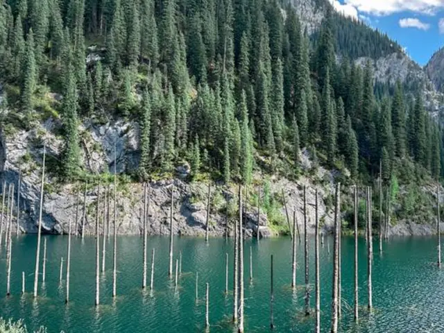 Kyrgyzstan & Kazakhstan: Colourful Canyons & Nomadic Living