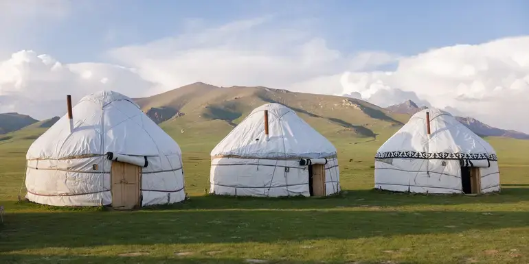 Kyrgyzstan & Kazakhstan: Colourful Canyons & Nomadic Living