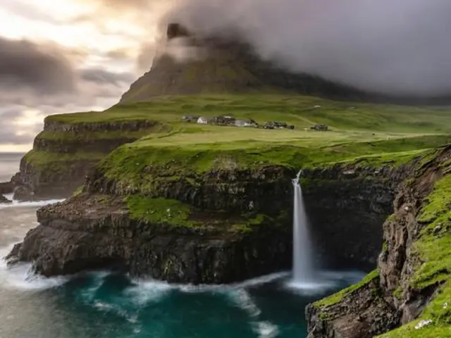 In the Wake of the Vikings: Orkney, Shetland & the Faroe Islands