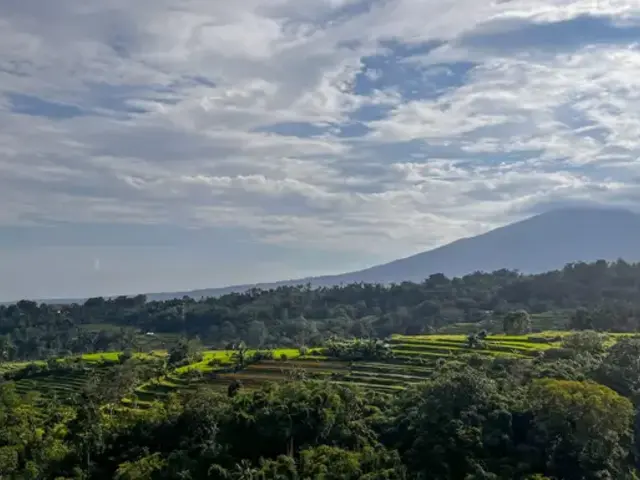 Bangkok to Bali: Southeast Asia Unfiltered
