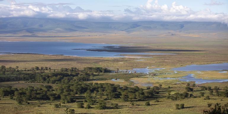 Kenya & Tanzania: Maasai Mara, Serengeti & Zanzibar Highlights