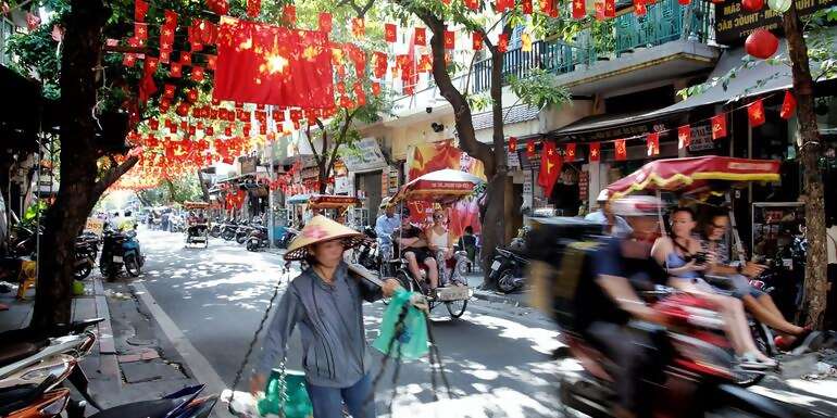 Epic Southeast Asia: Hanoi to Siem Reap Highlights