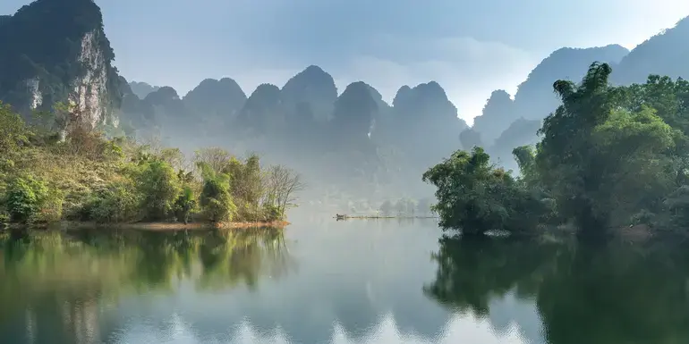 Signature: Southwest China from Shangri-La to Shanghai