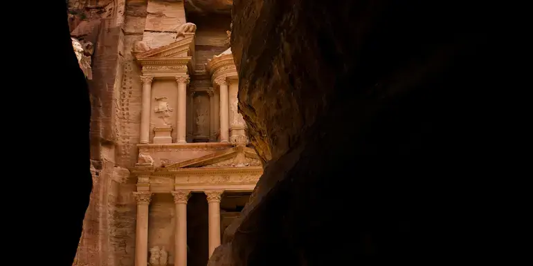 Signature: Jordan's Petra, Wadi Rum & the Dead Sea