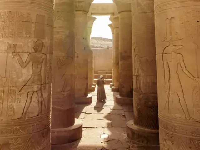 Signature: Egypt & Jordan's Ancient Wonders