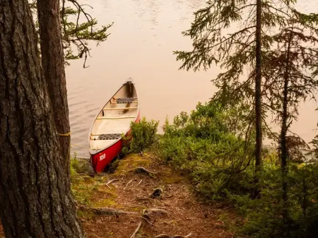 Active Canada: Canoeing Quebec's Rivers & Lakes