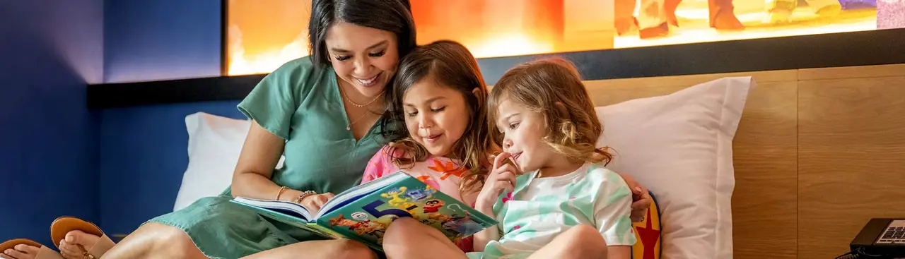 The Best Way to Visit <i>Disneyland</i><sup style=