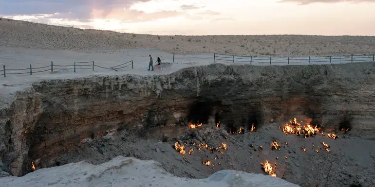 Silk Road Wonders: Turkmenistan, Uzbekistan & Tajikistan