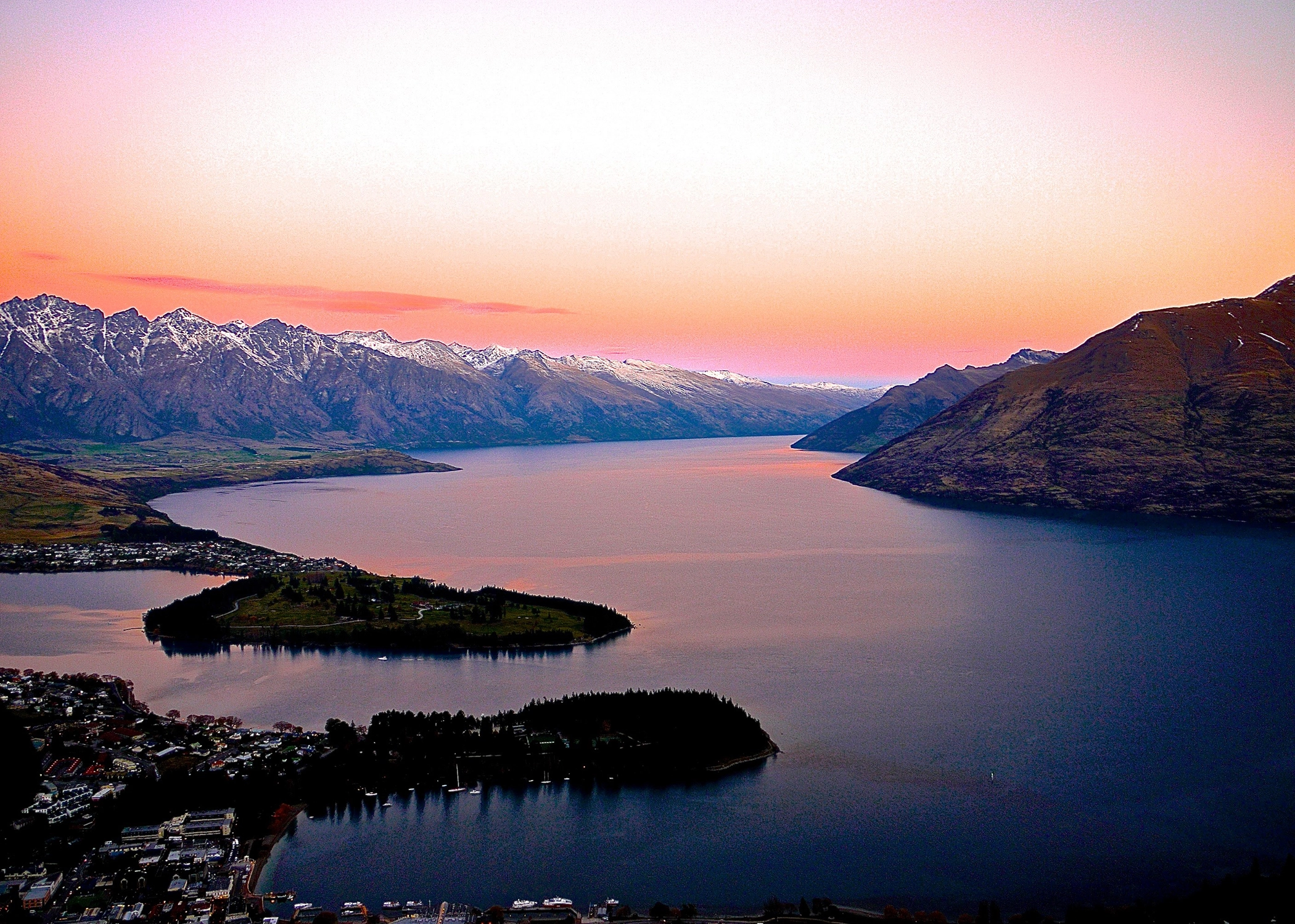 South Pacific Wonders including New Zealand's North Island