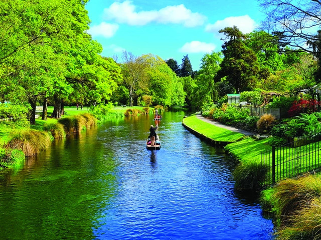 South Pacific Wonders including New Zealand's North Island