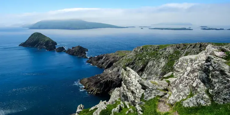 Signature: Ireland's Legendary Landscapes & Cities