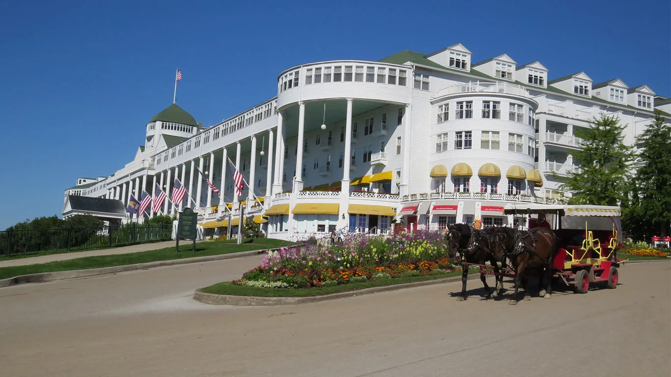 Mackinac Island featuring the Tulip Time Festival