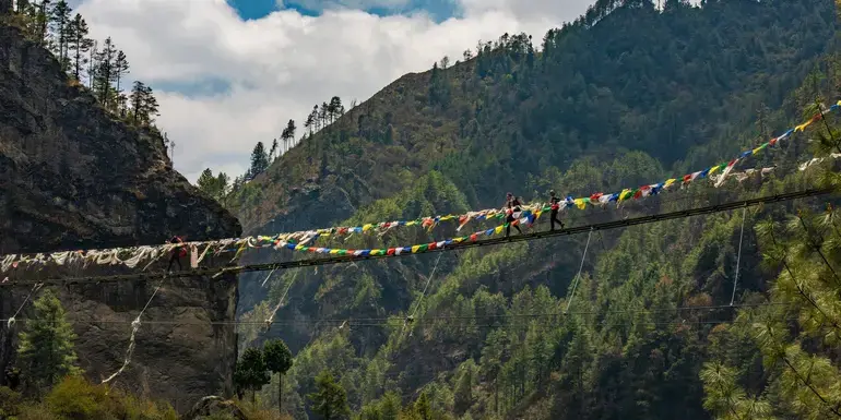 Nepal: Annapurna Hiking & Chitwan National Park