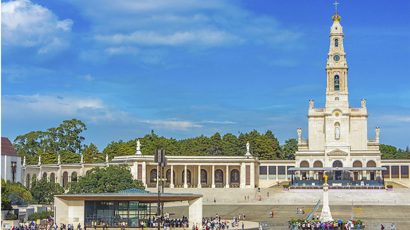Pilgrimage to Fatima & Lourdes with Barcelona