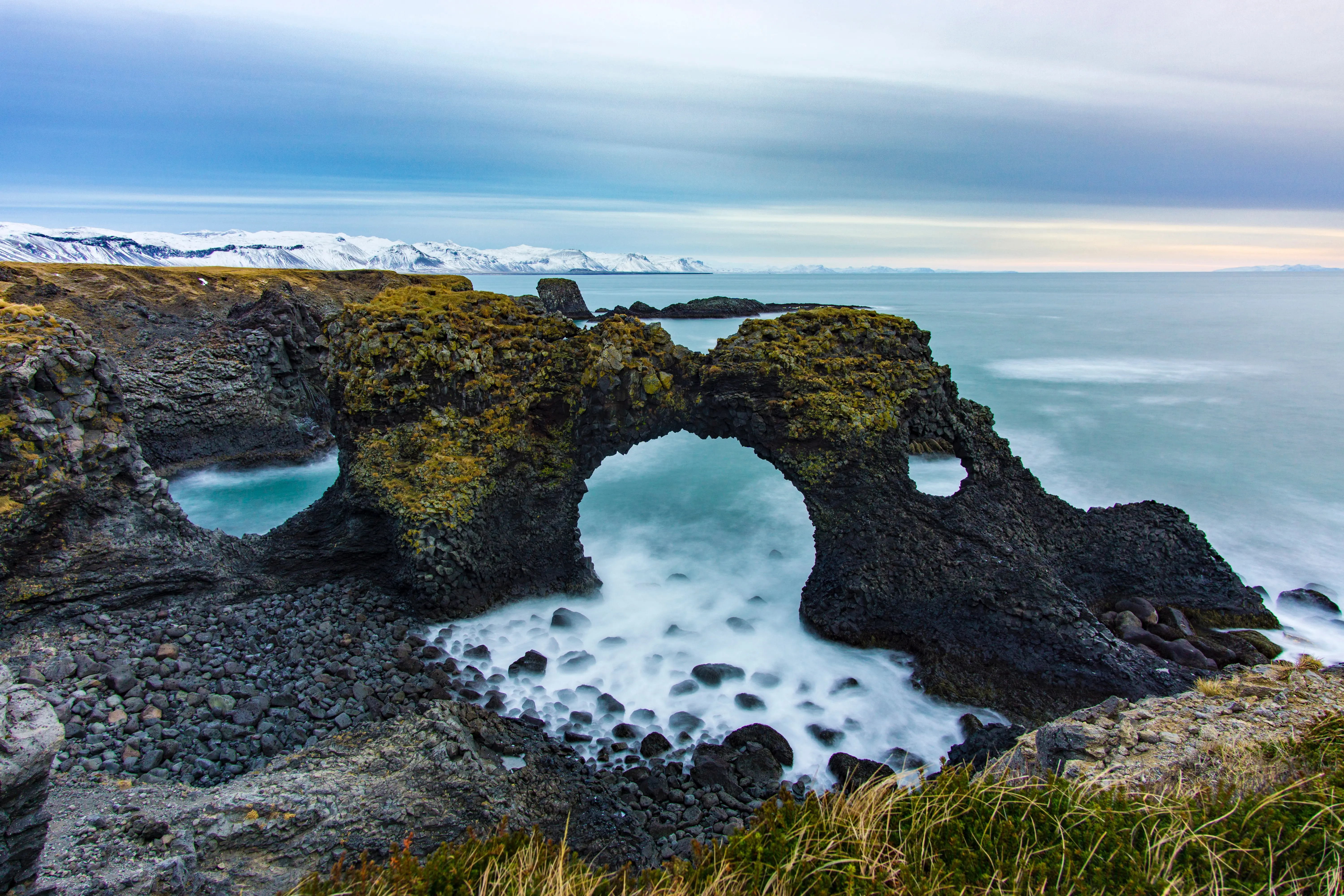 Iceland’s Midnight Sun: Glaciers, Geysers, and the Golden Circle