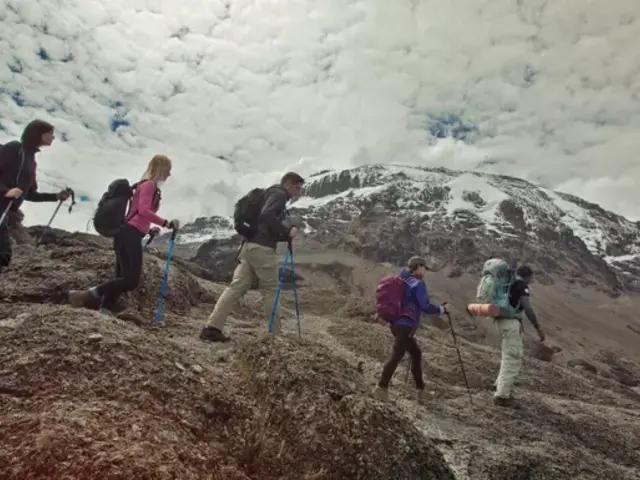 Tanzania: Kilimanjaro's Machame Route & Zanzibar Shores