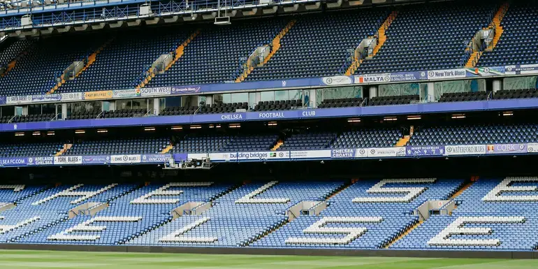 Chelsea FC: West London, Pitch to City