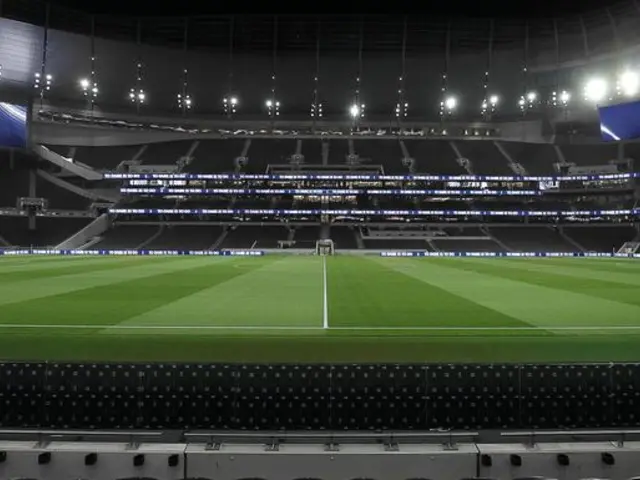 Tottenham Hotspur: London, Inside the Game