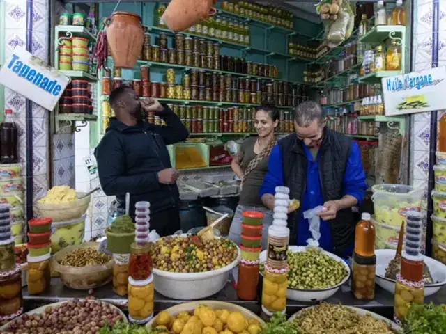 Marrakech: Riad Life, Artisan Crafts & the Agafay Desert