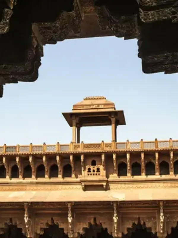 India: The Golden Triangle & Rural Rajasthan